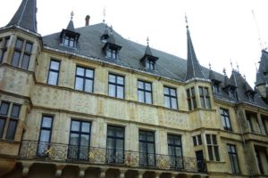 Façade du palais grand-ducal Luxembourg ville.