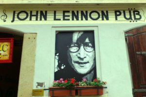 Façade John Lennon pub Prague.