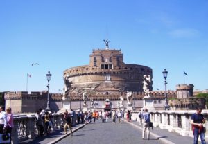 Le château Saint-Ange (Castel San Angelo) Rome.