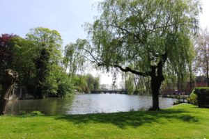 Le lac d’amour (Minnewater) à Bruges