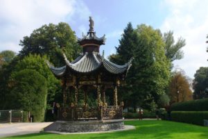 Jardin du pavillon chinois à Bruxelles.