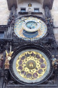 Horloge astronomique ancien hôtel de ville Prague.