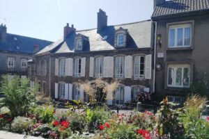 Façades maisons ville fortifiée Boulogne-sur-Mer