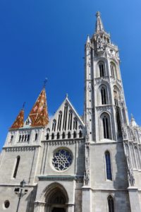 Tour de l'église Matthias ou église Notre-Dame-de-l'Assomption de Budavár à Budapest
