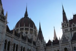 Dôme du Parlement de Budapest