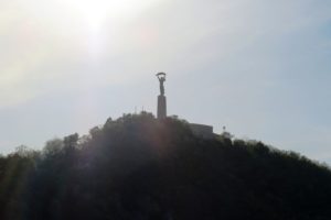 Statue sur la colline Gellért à Budapest