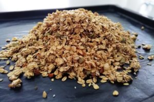 Granola fait-maison avant cuisson