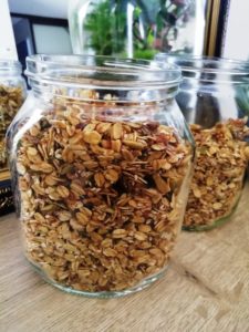 Bocal de granola fait-maison