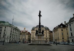 Place Am Hof à Vienne avec sa colonne