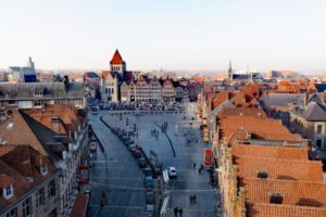 Grand-Place de Tournai vue depuis son beffroi