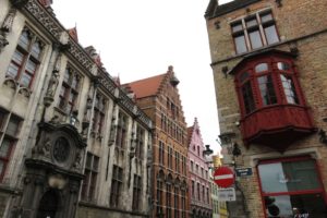 Façades de bâtiments à Bruges