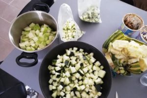 Préparation courgette pour soupe, congélation, lasagnes...