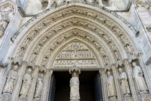 Entrée de la cathédrale Saint-André de Bordeaux