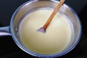 Préparation de la crème anglaise