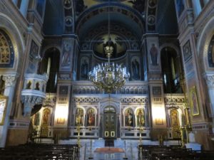 Intérieur d'une cathédrale à Athènes