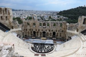 Théâtre antique à Athènes