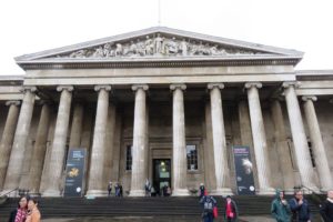 Façade du British Museum