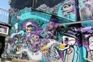 Street art le long du Regent’s canal à Londres