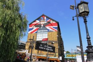 Façade dans le quartier Camdem à Londres