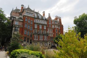 Beau bâtiment à Londres