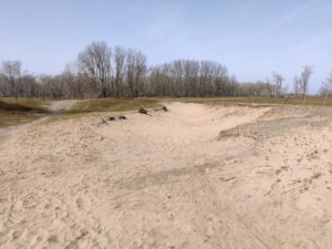 Etendue de sable sur le circuit de la dune Fossile