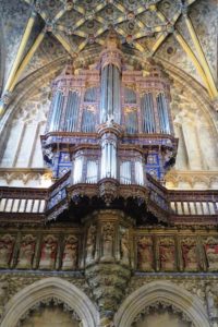 Orgue présent dans l'église Saint-Jacques à Liège