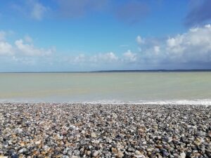 Plage de galets de la Baie de Somme