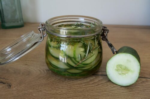 Bocal de pickles de concombres