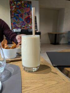 Cocktail sans alcool du restaurant l'Arbre à Gruson