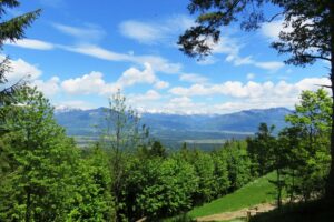 Vue depuis la colline de Jamnik en Slovénie