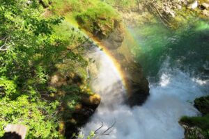 Promenade le long des gorges de Vintgar en Slovénie