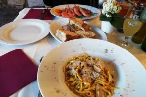 Plats du restaurant Pirat à Piran en Slovénie