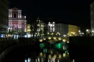 Vue de nuit sur Ljubljana